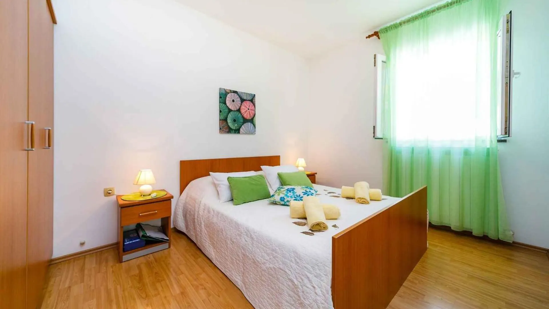 Apartments In Krk/Insel Krk 38631 Krk Town